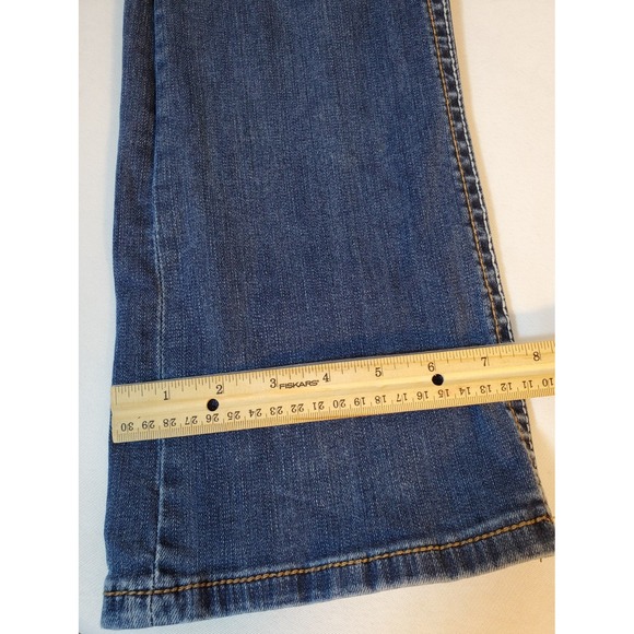 Women's Blue Jeans - Picture 7 of 7